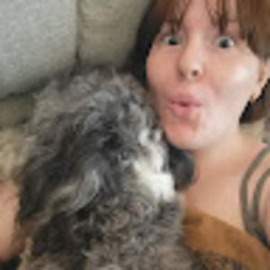 Meet your Posher, Cara